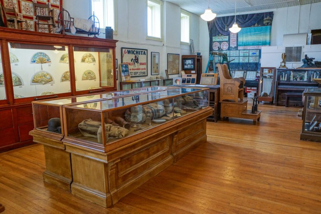 25 Best & Fun Things To Do In Waxahachie, TX Touristchief