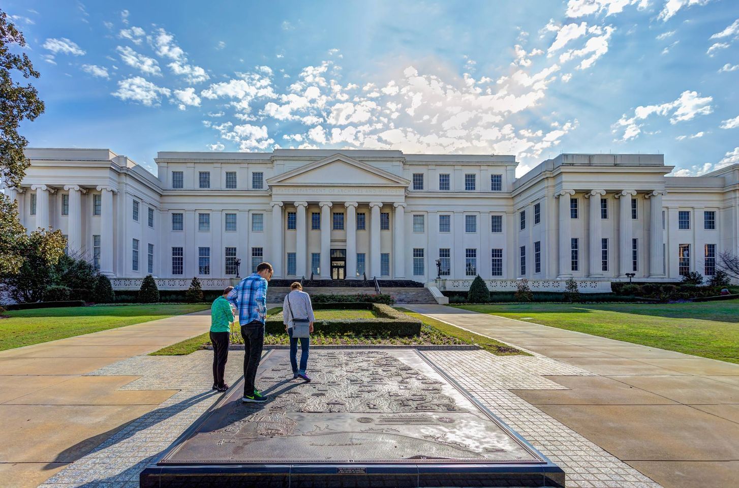 things-to-do-in-Prattville-AL-Department-of-Archives-History